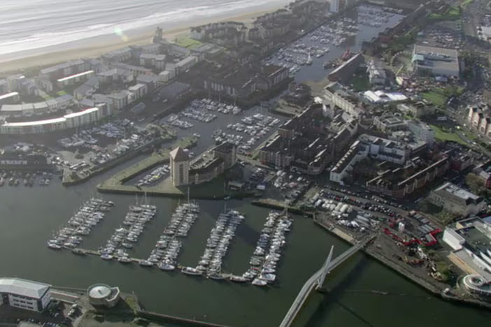 Cyden社の設立・イギリス初の家庭用脱毛器が誕生