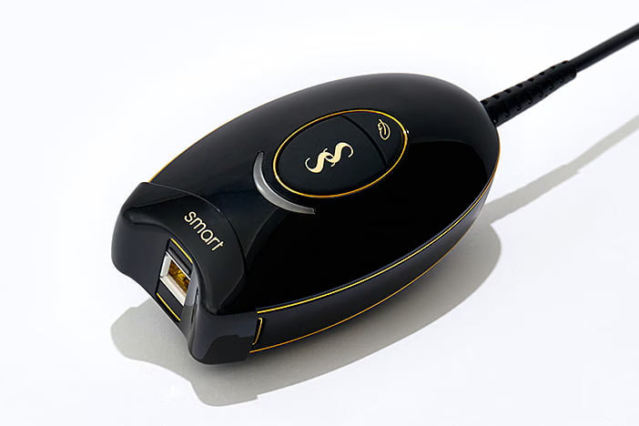 2つのモードと持ちやすさを兼ね備えた『スムーズスキン bare smart』がデビュー